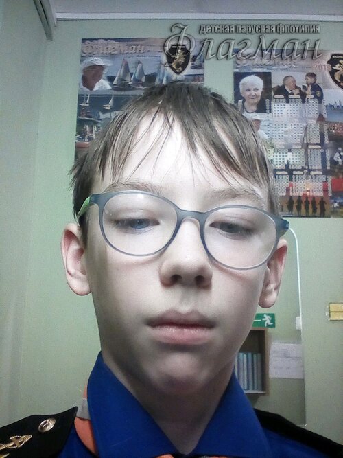 20240429_184638.b3b3d9a5.ID Photo out.134636